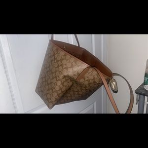 Coach tote